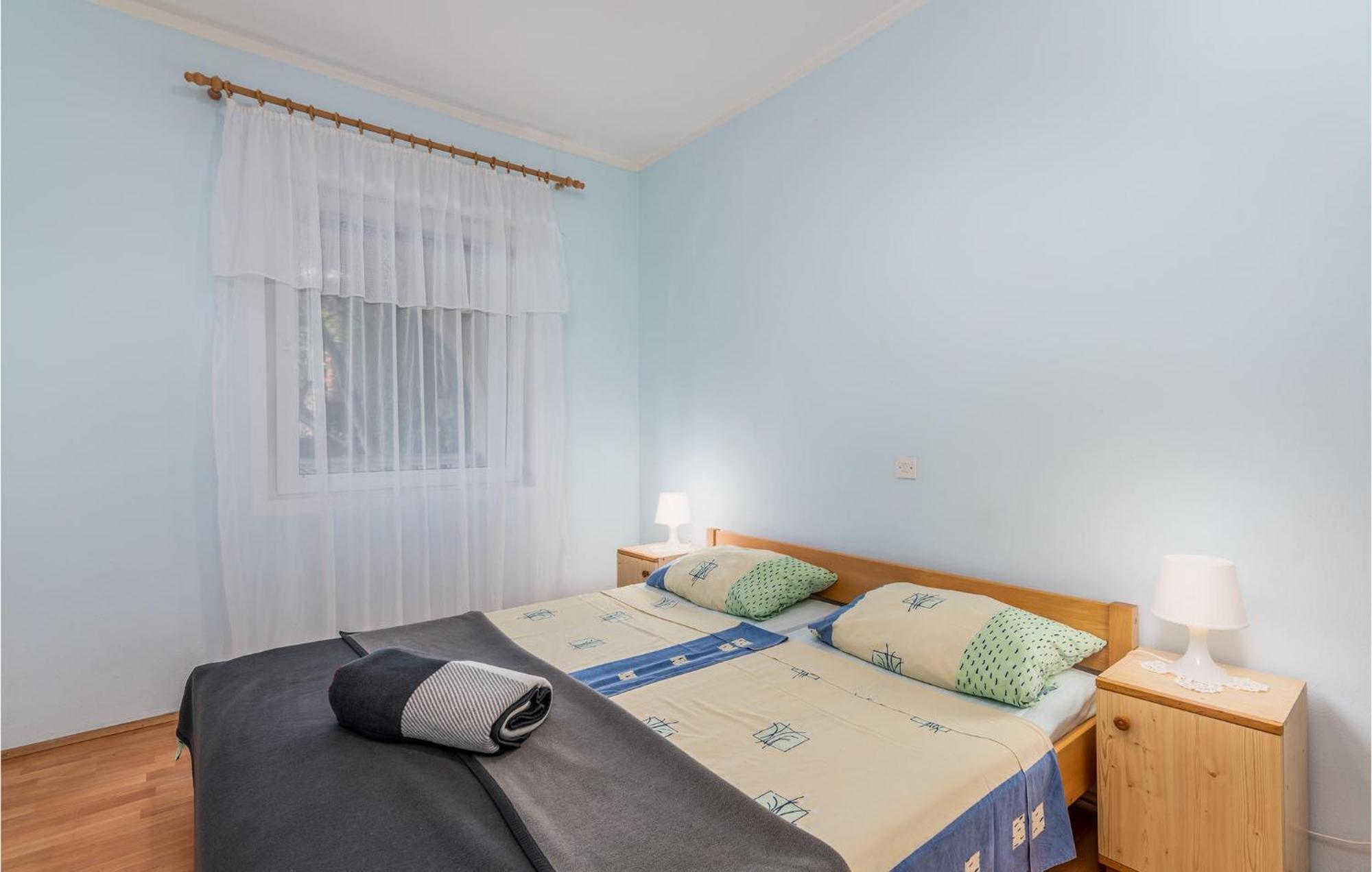 Beautiful Apartment In Pinezici With Wifi Екстериор снимка